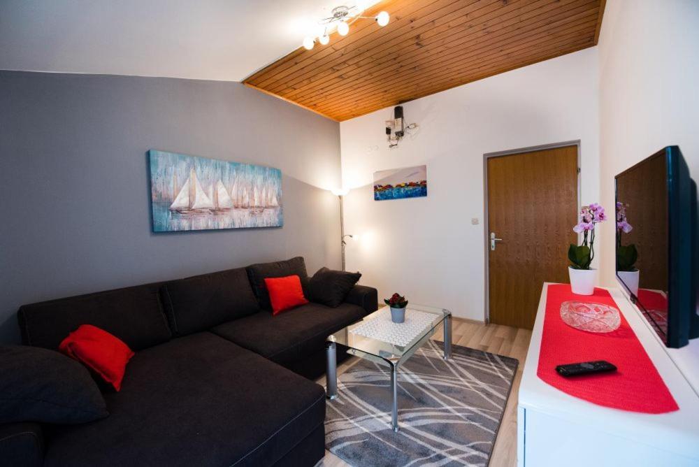 Apartments Care Donji Okrug  Extérieur photo