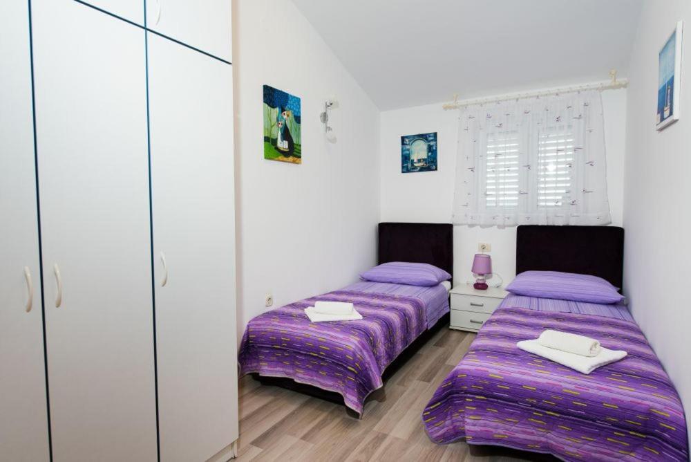 Apartments Care Donji Okrug  Extérieur photo